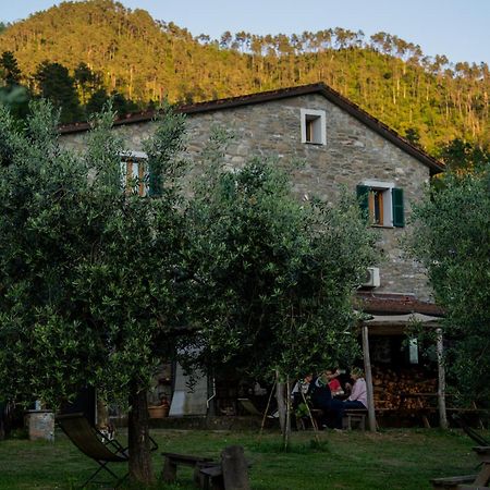 Agriturismo I Due Ghiri - Cinque Terre Calice al Cornoviglio Exterior photo